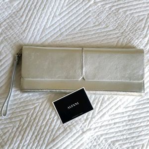 Alfani Clutch